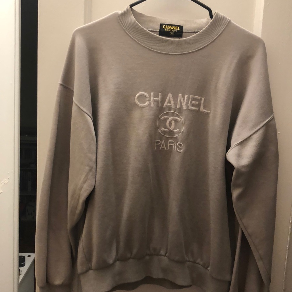 Chanel Sweatshirt Pullover